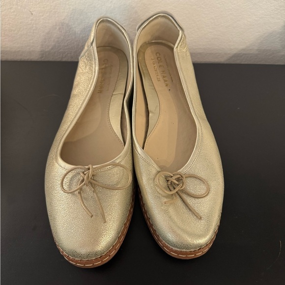 Cole Haan Women’s All Day Ballet Gold Flats Size 9.5 - Picture 1 of 6
